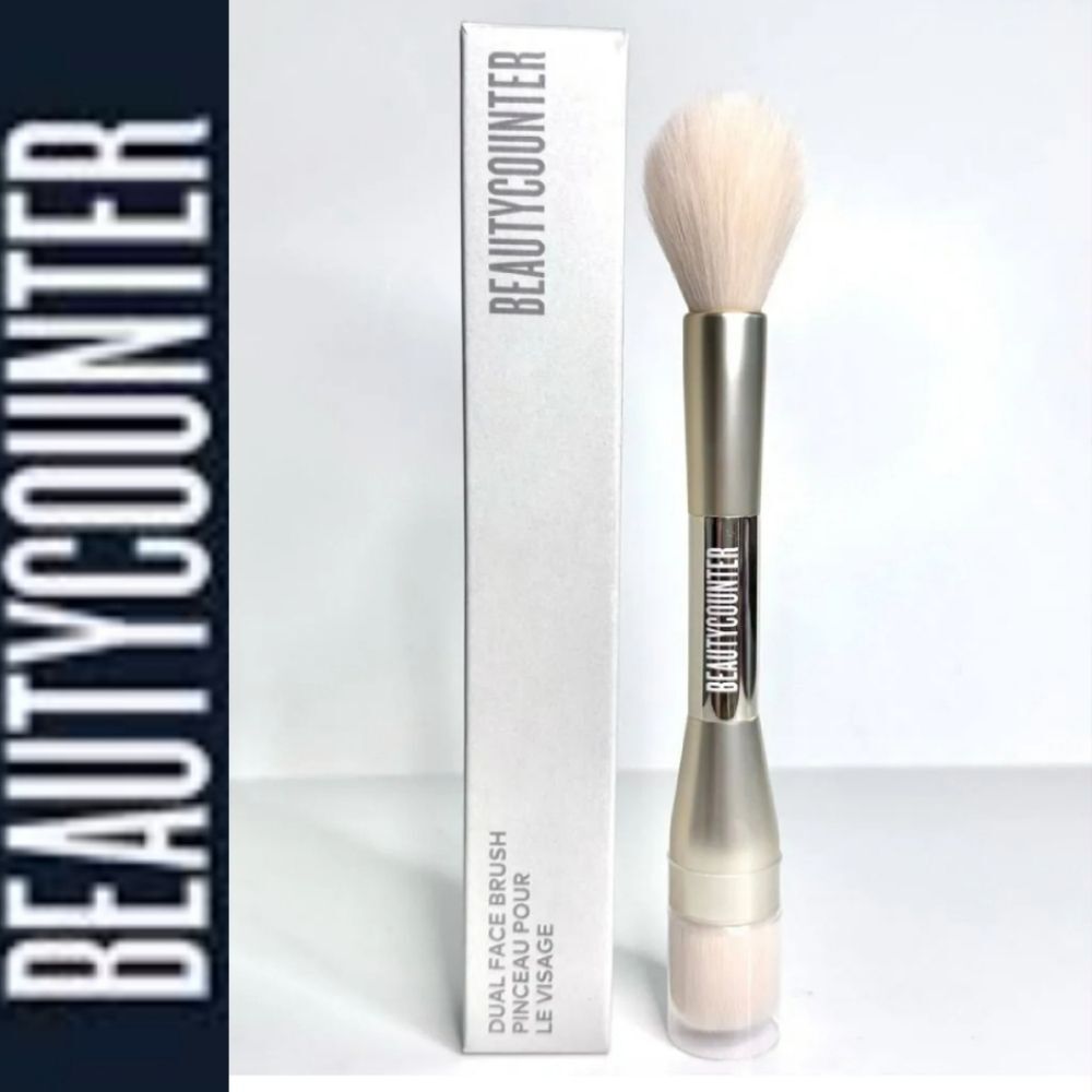 Beautycounter Dual-Ended Face‎ Brush